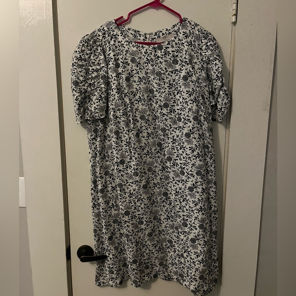 Black and white floral shift dress.